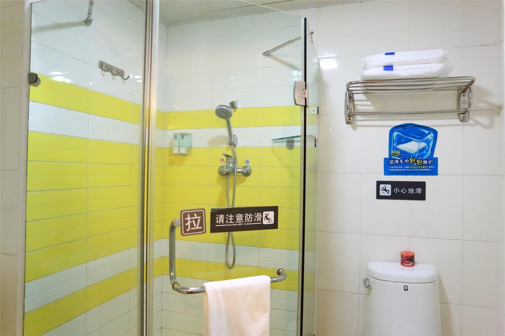 7Days Inn Guangzhou Nonglinxia Road Ouzhuang Subway Station Esterno foto