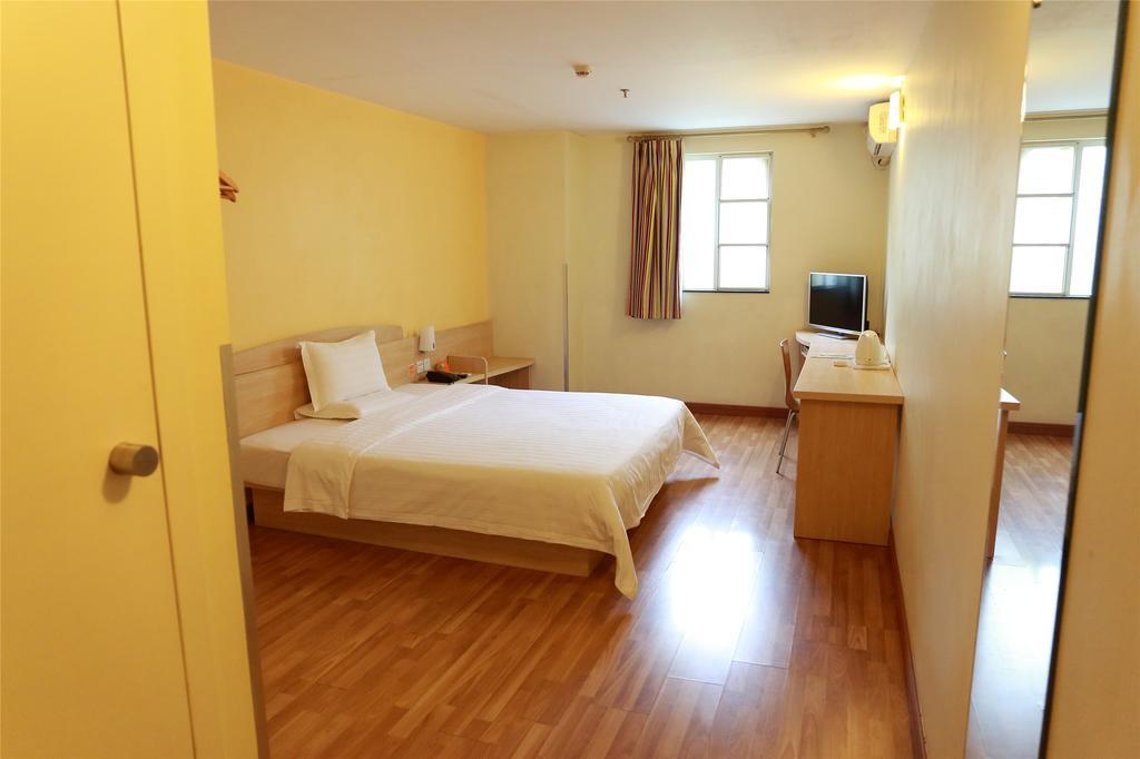 7Days Inn Guangzhou Nonglinxia Road Ouzhuang Subway Station Esterno foto